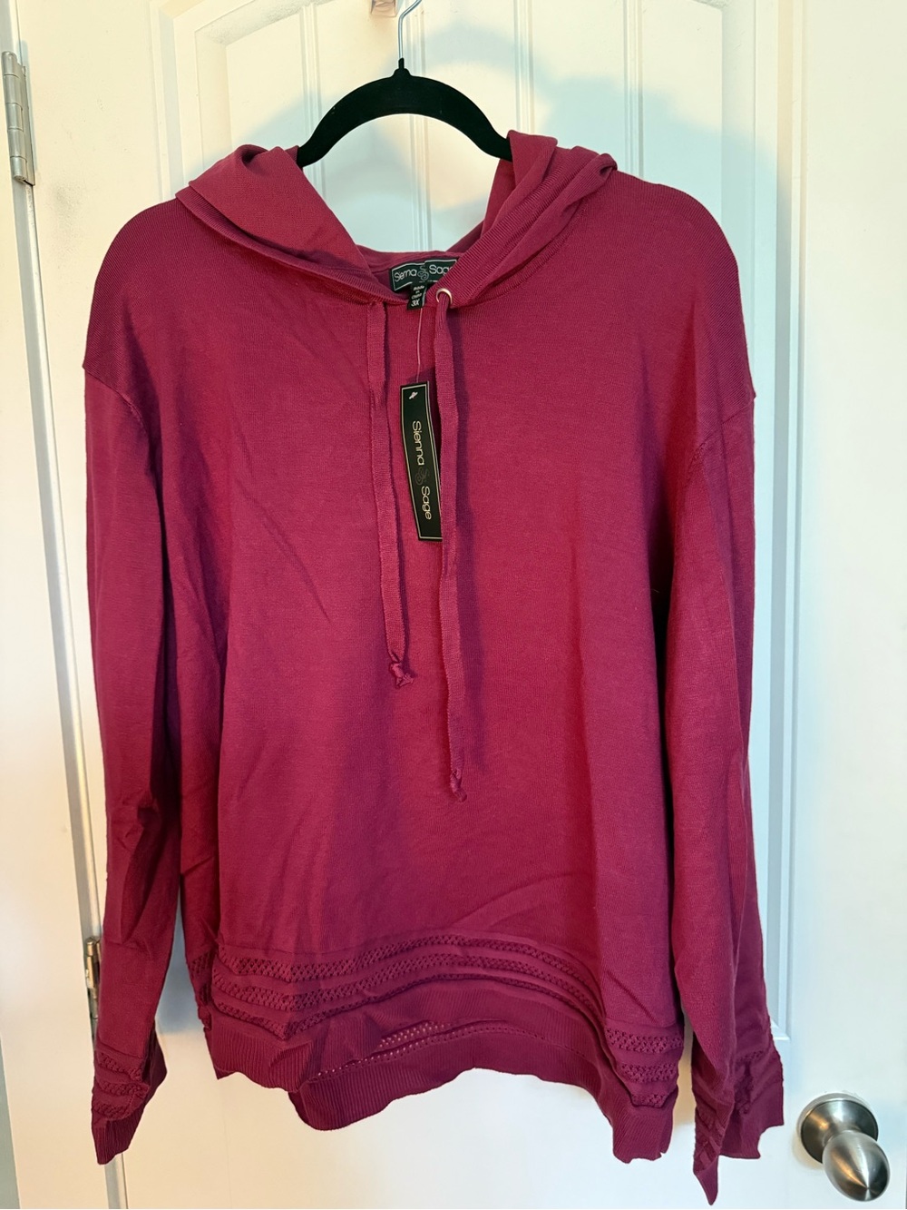 Sienna & Sage Berry Scoop-Neck Hooded Pullover